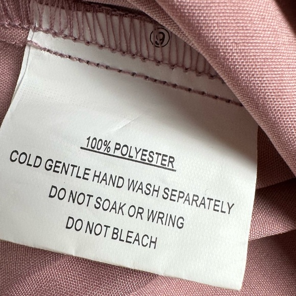 Saints + Secrets Long balloon sleeve leopard print blush romper size medium - Picture 7 of 10